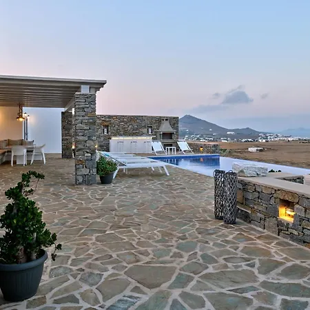 True Dream * Chrisi Akti (Paros)